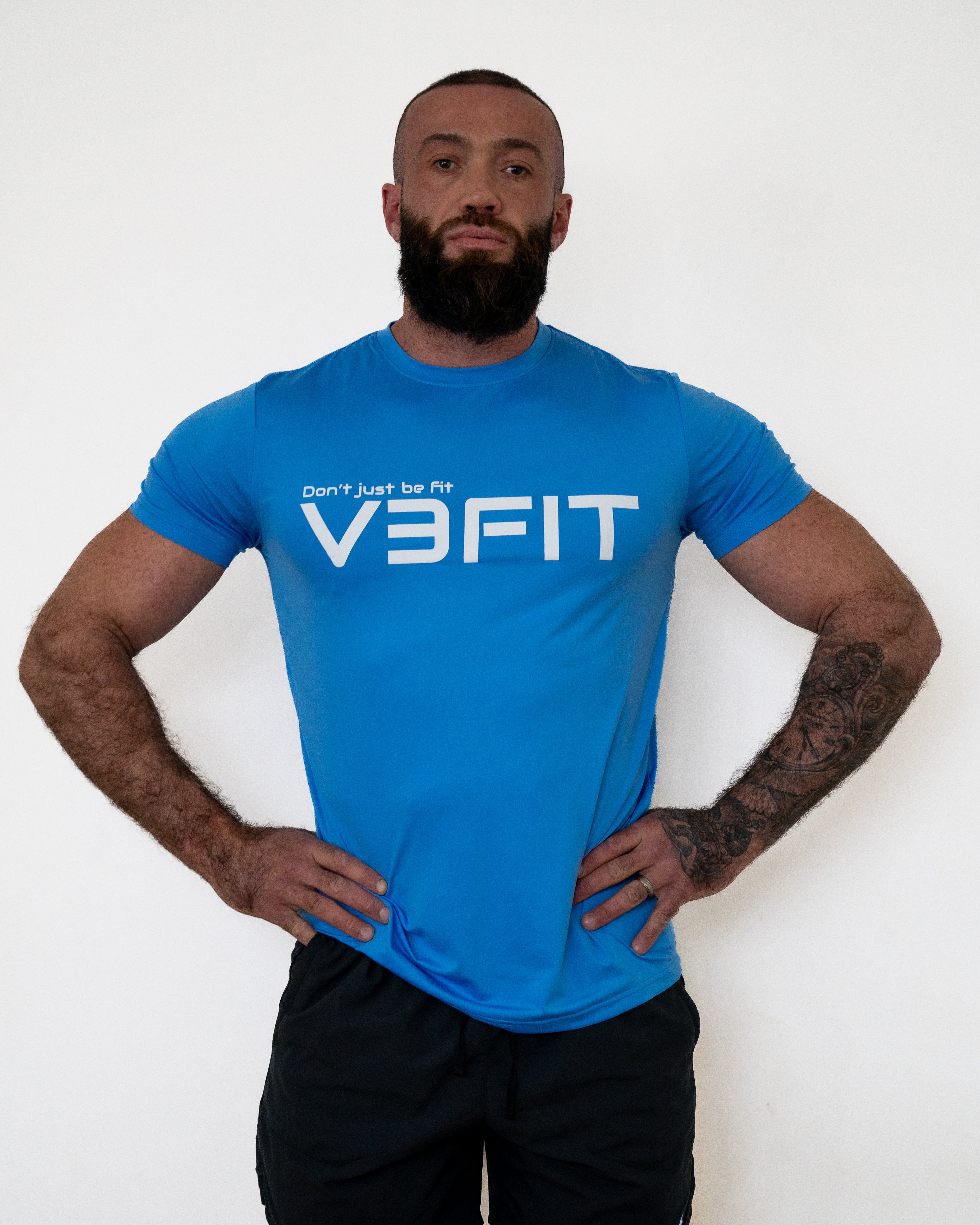 SIGNATURE T-SHIRT - V3FIT 