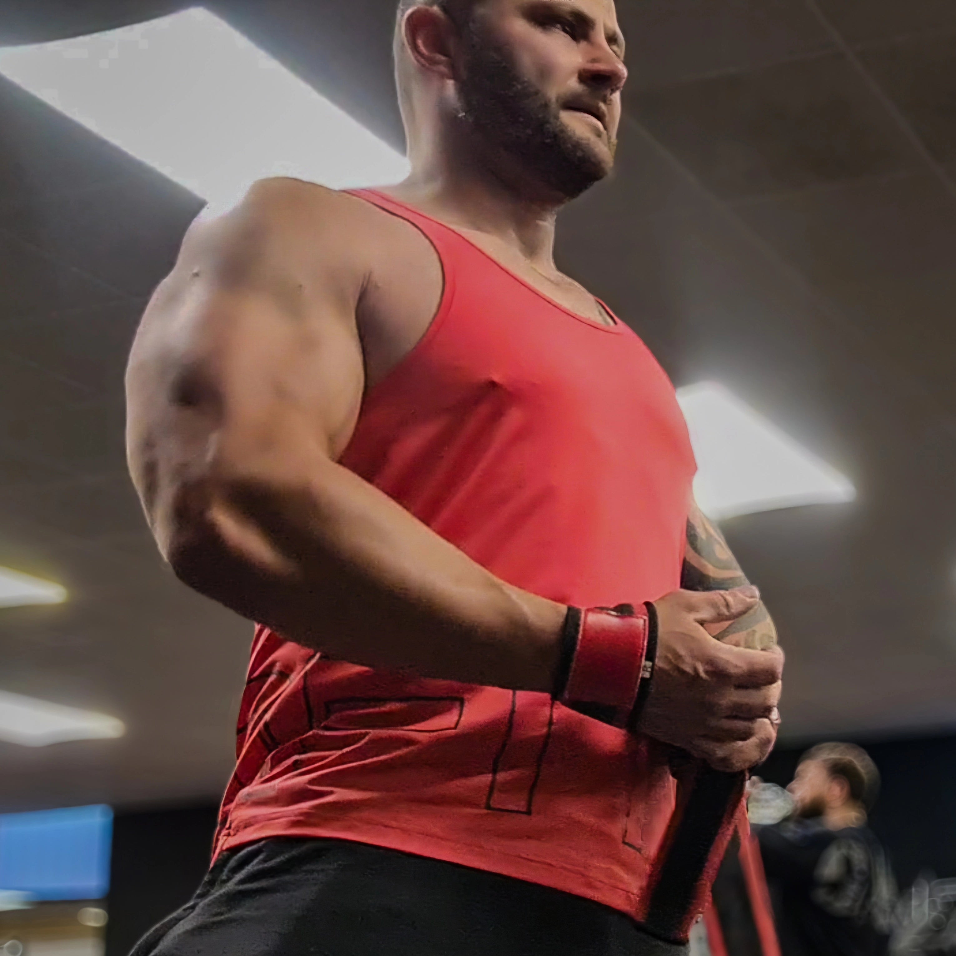 EVOLVE GYM STRINGER VEST - V3FIT 