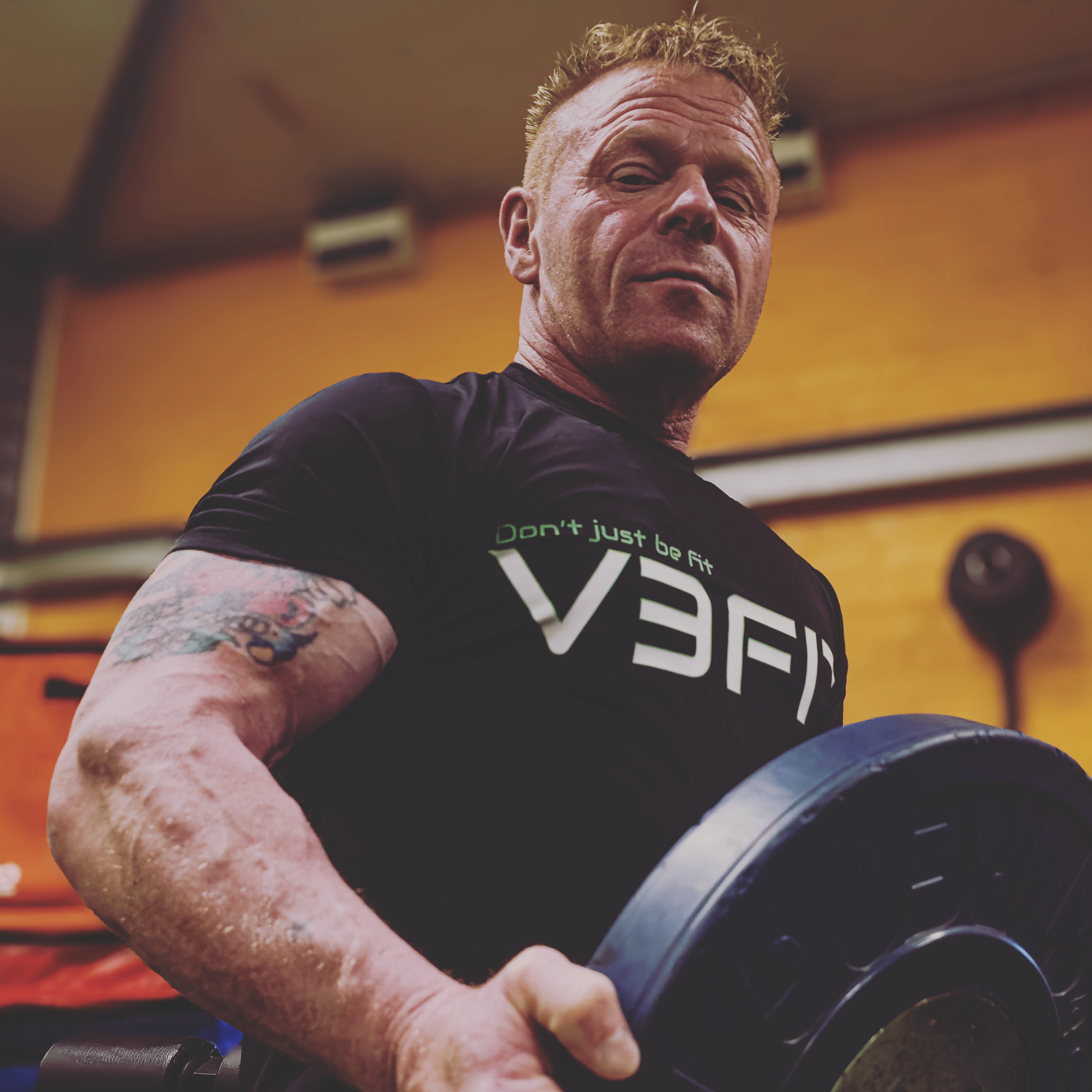 SIGNATURE T-SHIRT - V3FIT 