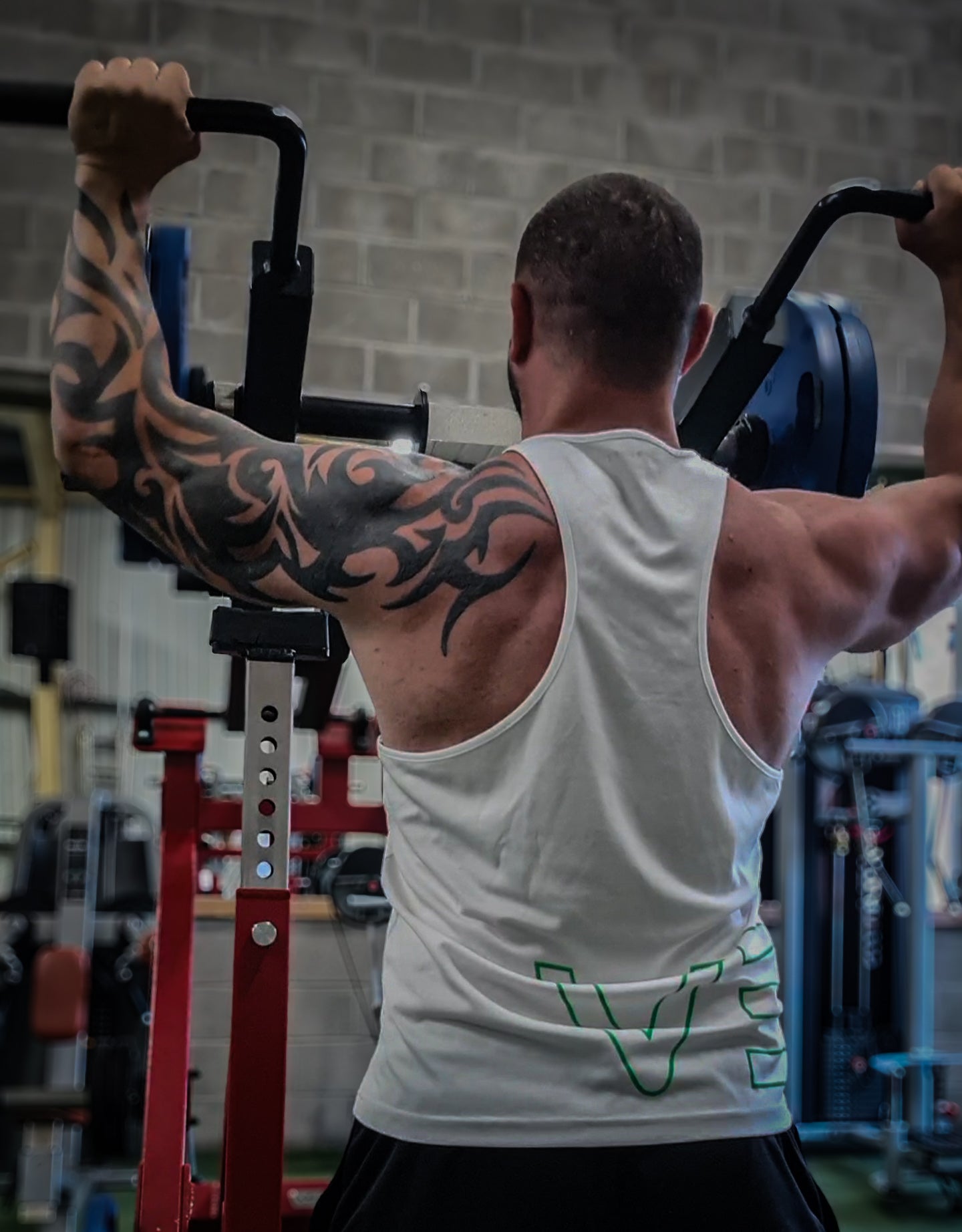 EVOLVE GYM STRINGER VEST - V3FIT 